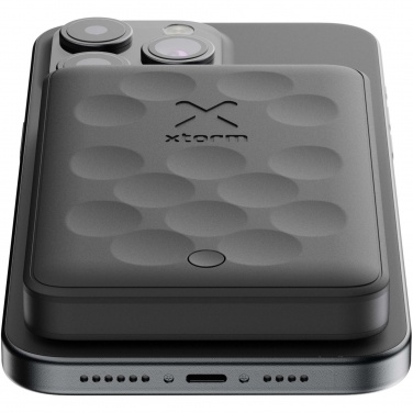 Logotrade Logogeschenke das Foto: Xtorm FS5W051 5000 mAh magnetische kabellose Powerbank