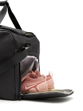 Logotrade Logogeschenke das Foto: VINGA Baltimore Gym-Bag
