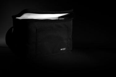 Logotrade werbemittel das Foto: Swiss Peak AWARE™ 1200D Deluxe Kühltasche für 8 Dosen