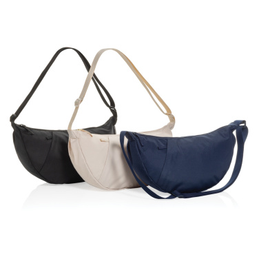 Logotrade Werbeartikel das Foto: Crescent XL AWARE™ RPET Half-Moon Sling Tasche
