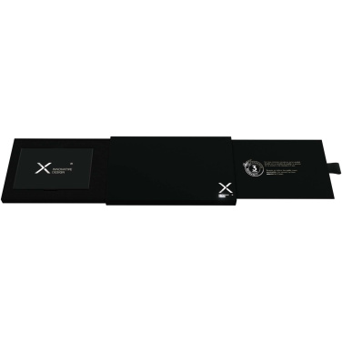 Logotrade Werbeartikel das Foto: SCX.design P22 5000 mAh ultradünne, magnetische Powerbank