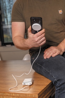 Logotrade promotional giveaway image of: 5W magnetic wireless charger