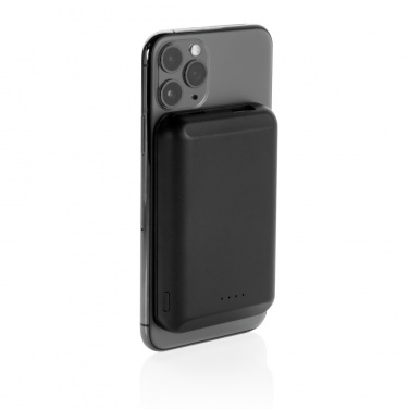 Logo trade promotional giveaways picture of: Magnetic 5.000 mAh 5W wireless powerbank