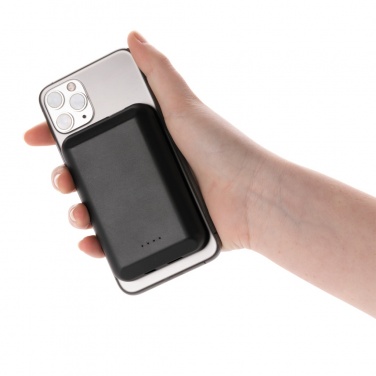 Logo trade promotional items image of: Magnetic 5.000 mAh 5W wireless powerbank