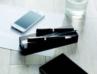 Logo trade promotional merchandise picture of: Pen and roller in paper box