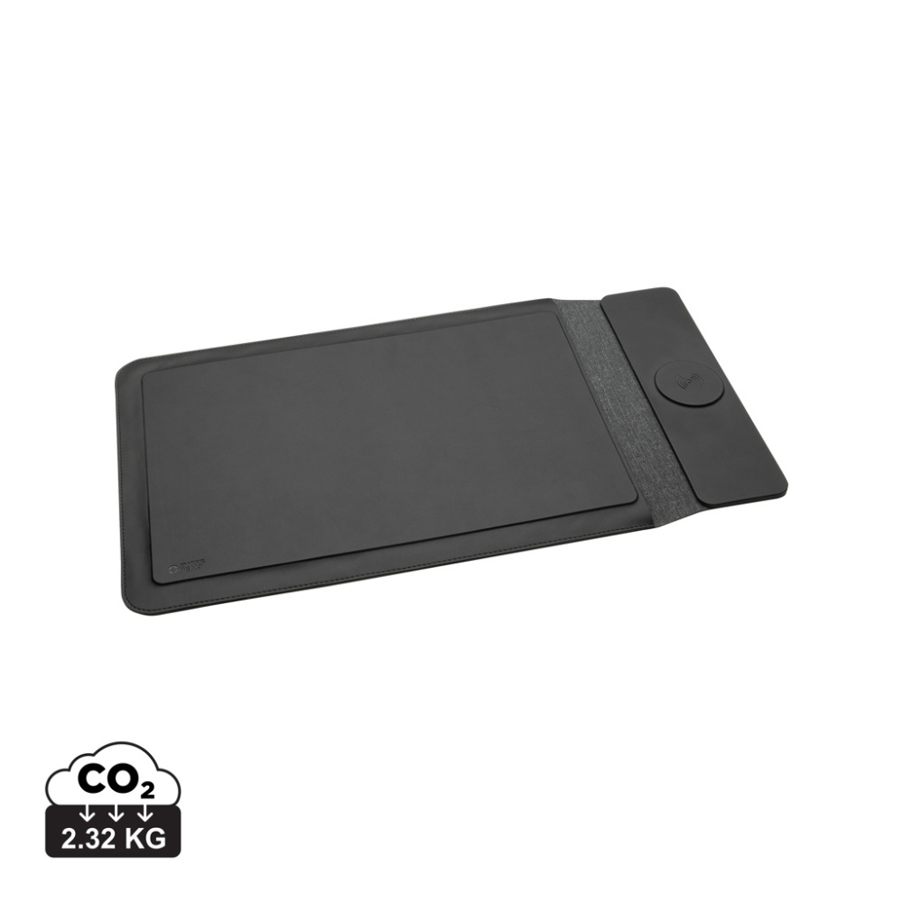 Logo trade corporate gifts image of: Swiss Peak 15W magnetic charging laptop sleeve 14-15,6"