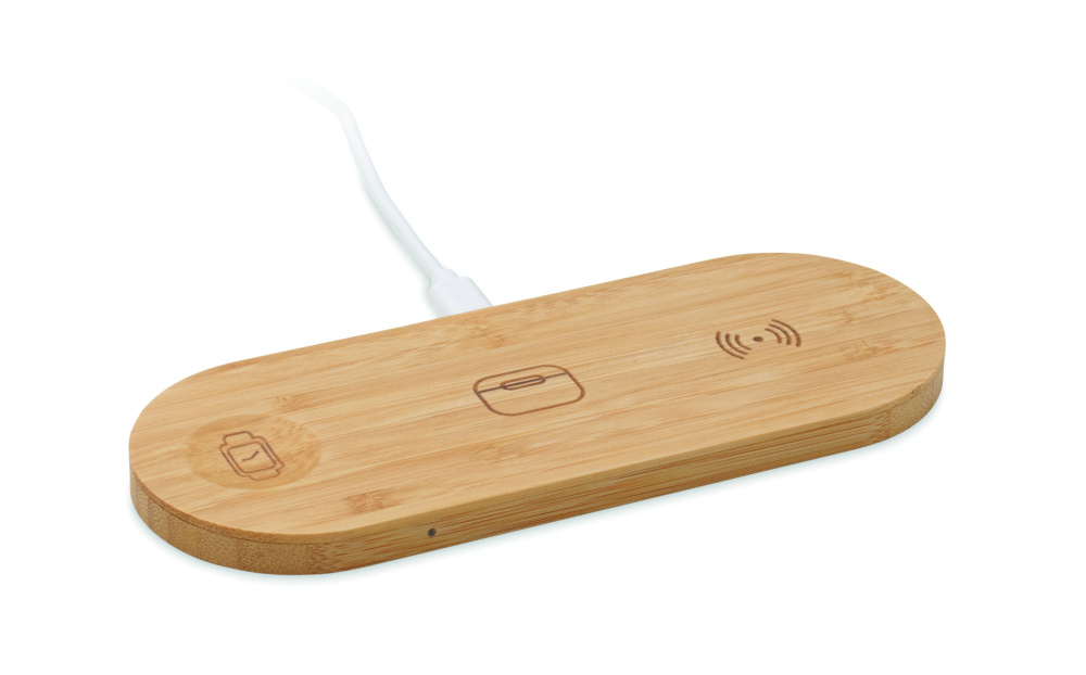 Logo trade promotional giveaways image of: 3 in 1 15W wireless charger