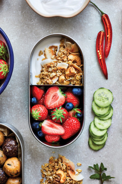 Logotrade promotional giveaway picture of: Black+Blum Stainless Steel Double Bento Box