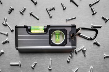 Logotrade firmakingi foto: Magnettaseme joonlaud keskmise