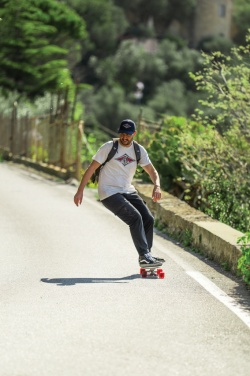 Logo trade firmakingitused foto: Bobby Hero Väike vargusevastane seljakott