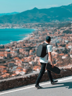 Logotrade reklaamtooted pilt: Bobby Hero Väike vargusevastane seljakott