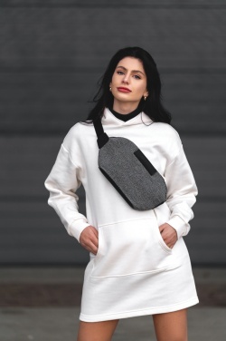 Logo trade reklaamkingituse pilt: Õlakott Urban Bumbag