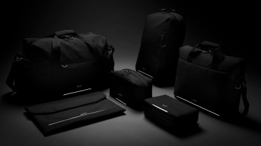 Logo trade firmakingi pilt: Swiss Peak AWARE™ RFID ja USB sülearvuti seljakott