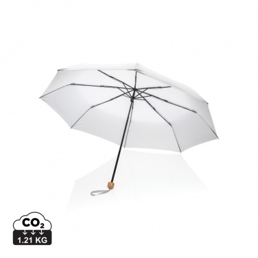 Logotrade meened pilt: 20,5-tolline Impact AWARE™ RPET 190T Pongee bambusest mini vihmavari