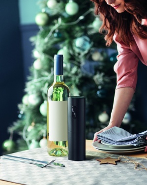 Logotrade reklaamkingituse foto: Elektriline veinipudeli avaja