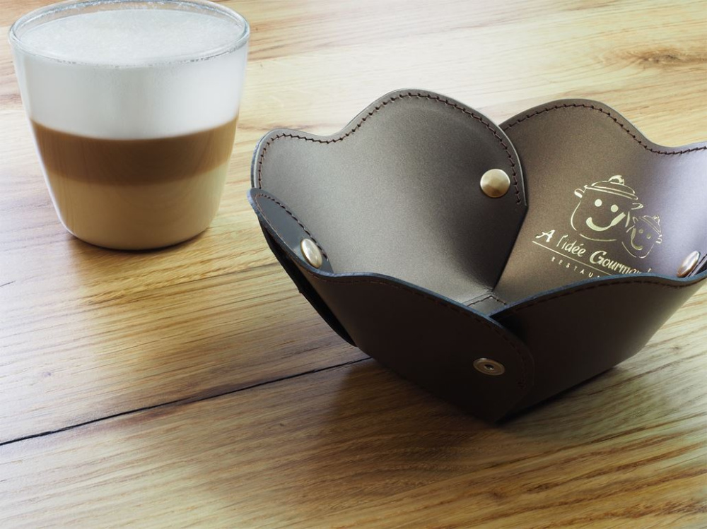 Logo trade firmakingi pilt: Korv 1035094