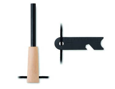 Logo trade meened foto: FUEGOR männipuidust süütevahendite komplekt