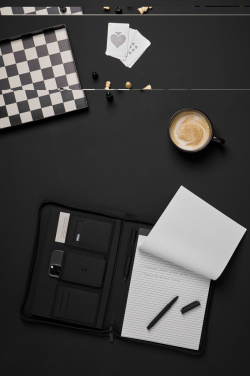 Logotrade reklaamkingituse foto: VINGA Baltimore RCS A4 portfell