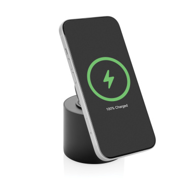 Logotrade reklaamtoote foto: Magpulse RCS taaskasutatud plastist 3W kõlar magnetilise hoidikuga