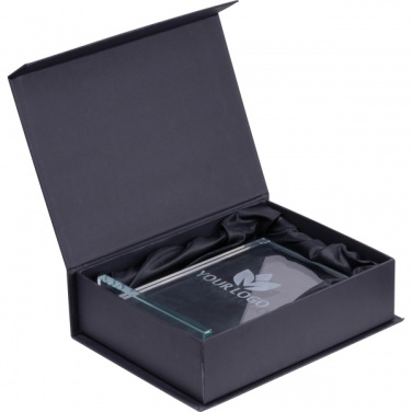 Logo trade meene pilt: Klaasist trofee Burnley