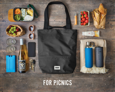 Logo trade firmakingi pilt: Black+Blum 16L isoleeritud kandekott/jahutuskott