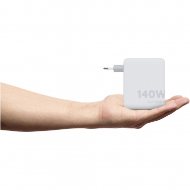 Logo trade mainoslahjat tuotekuva: Xtorm XVC2140 GaNUltra 140 W matkalaturi 240 W USB-C PD -kaapelilla