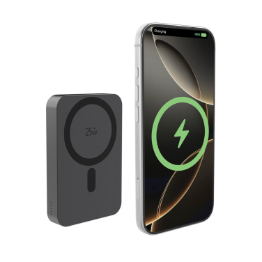 Logotrade mainostuotet kuva: Quantum ultra-nopea 10 000 mAh magneettinen 25 W powerbank.