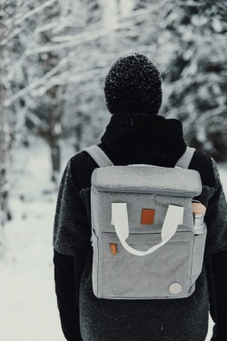 Logotrade Ideja dāvanas foto: VINGA Sortino Trail dzesētāja mugursoma