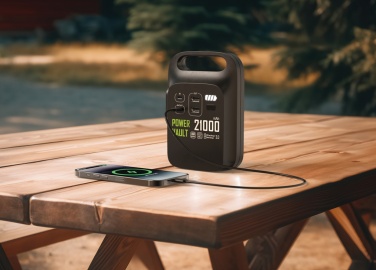Logotrade biznesa dāvanas foto: Power Vault RCS rplastic 21000 mAh pārnēsājama spēkstacija