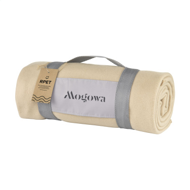 Logotrade biznesa dāvanas foto: SuperSoft RPET (180 g/m²) flīsa sega