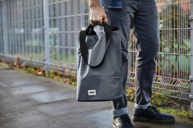 Logotrade biznesa dāvanas foto: Black+Blum 16L izolēta iepirkumu soma/dzesētāja soma