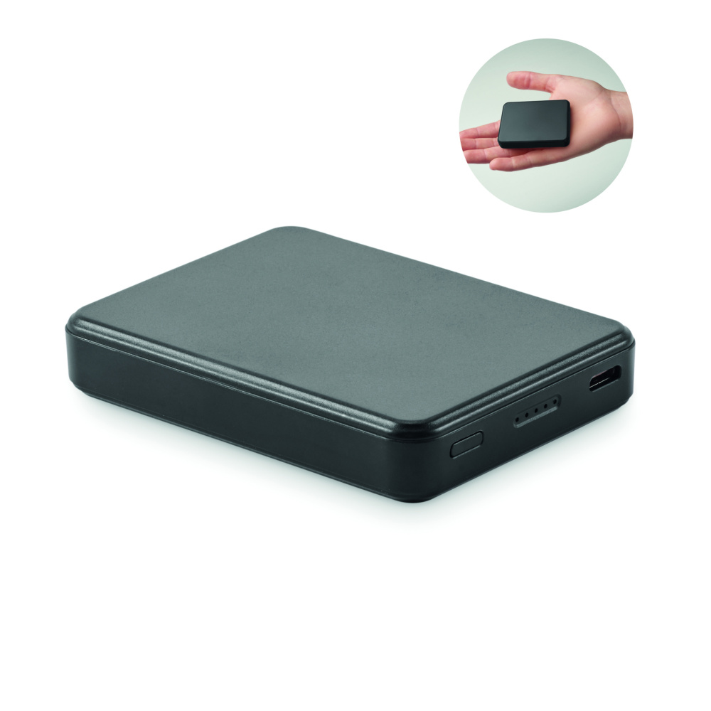 Logotrade Ideja dāvanas foto: 5000 mAh lādētājs