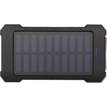 Logotrade ziemassvētku dāvanas foto: Altair 5000 mAh 10 W pārstrādātas plastmasas izturīga saules enerģijas pārnēsājamā baterija ar iebūvētu lukturīti