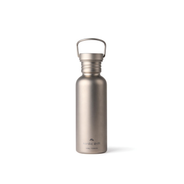 Logotrade dāvanas foto: Nordic Drift Trail īpaši vieglā titāna ūdens pudele 600 ml