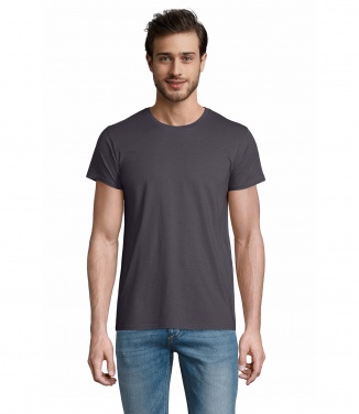 Логотрейд pекламные подарки картинка: PIONEER MEN T-Shirt 175g