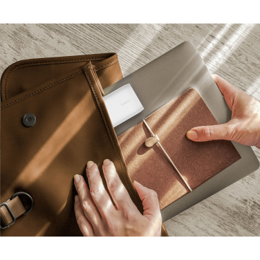 Логотрейд pекламные подарки картинка: Зарядное устройство Belkin BoostCharge с 3 портами