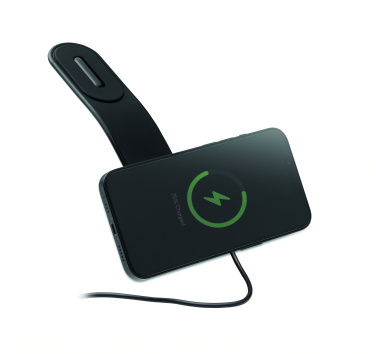 Логотрейд pекламные cувениры картинка: 15W magnetic car charger