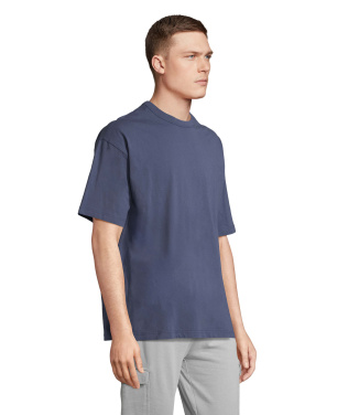 Лого трейд бизнес-подарки фото: BOXY MEN T-SHIRT OVERSIZE