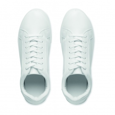 Logotrade profilprodukter bild: Sneakers i PU storlek 47