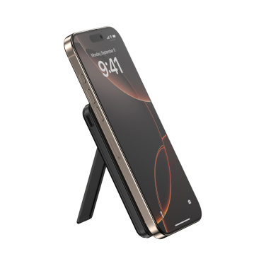 Logotrade presentreklam bild: Urban Vitamin Redwood 5in1 5000mah 20WPD magnetisk powerbank