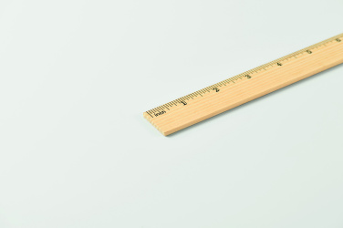 Logotrade reklamprodukter bild: Trälinjal 30 cm